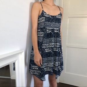 AMERICAN EAGLE (AE) DRESS -  EXTRA SMALL🦅